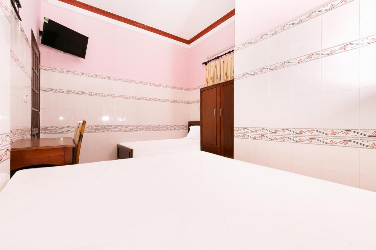 Spot On 691 Little England Homestay Danang Exterior photo