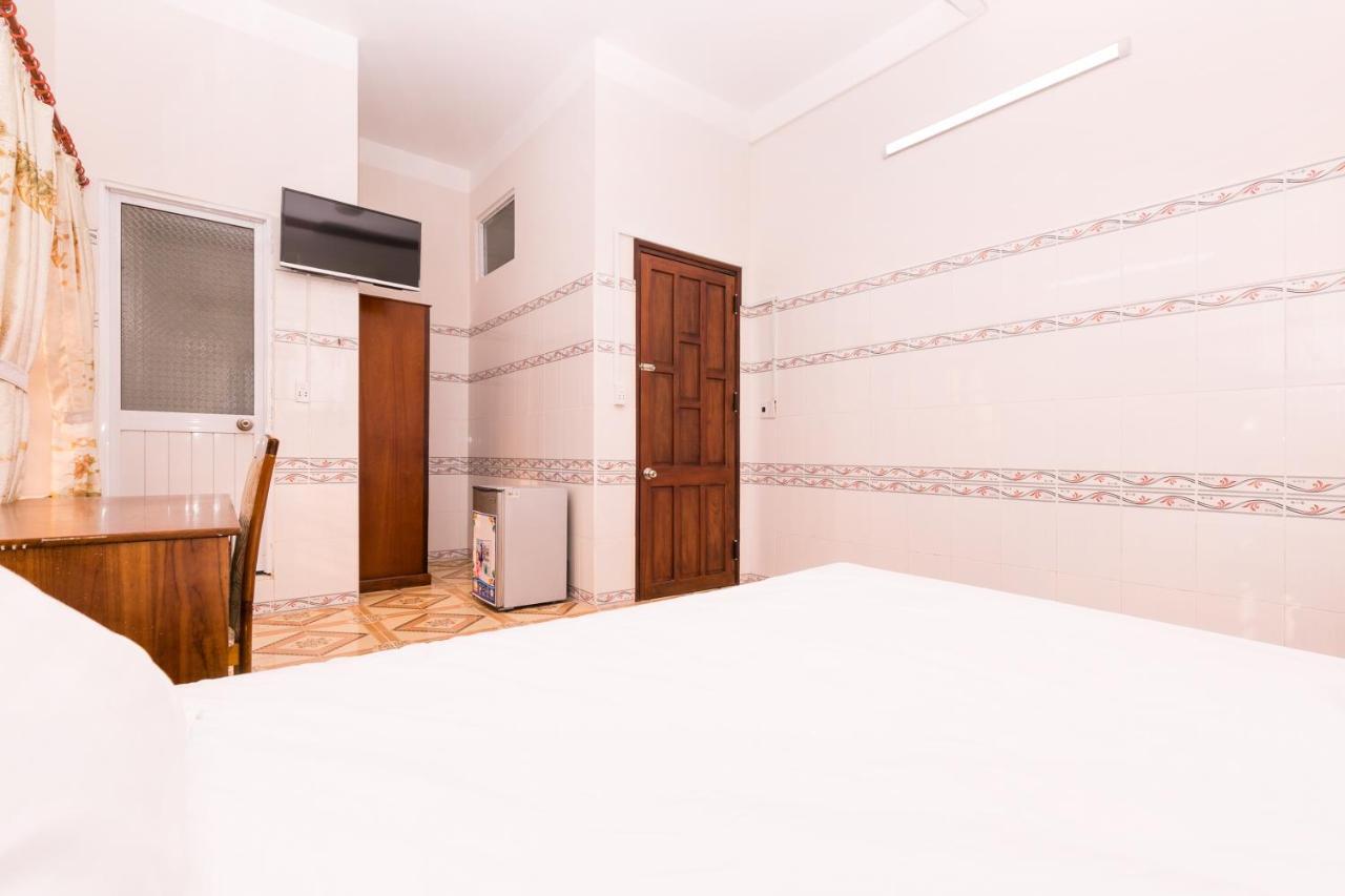 Spot On 691 Little England Homestay Danang Exterior photo